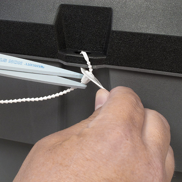 Plastic Adjustable Truck Seal